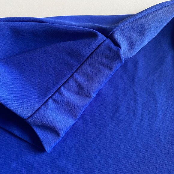 Salt Gypsy Turtleneck Rashguard In Electric Blue - Picture 4 of 7